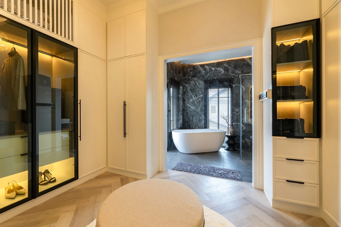 4 Bathrooms