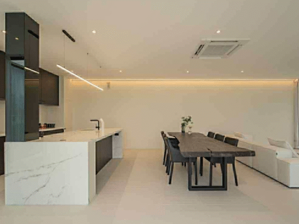 5 Bathrooms