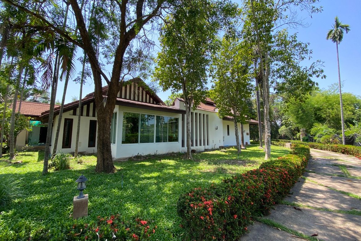 6 bed pool villa by Ping River for sale in Chiang Mai-P-PHS1116