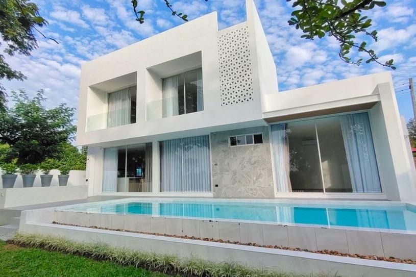 Doi Saket 3-Bedroom Luxury: Modern Pool Villa with Mountain Views-TNP-D1226