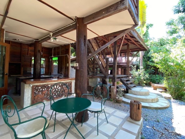 A wooden house in Nam Phrae for sale in Chiang Mai-P-PCCS1157