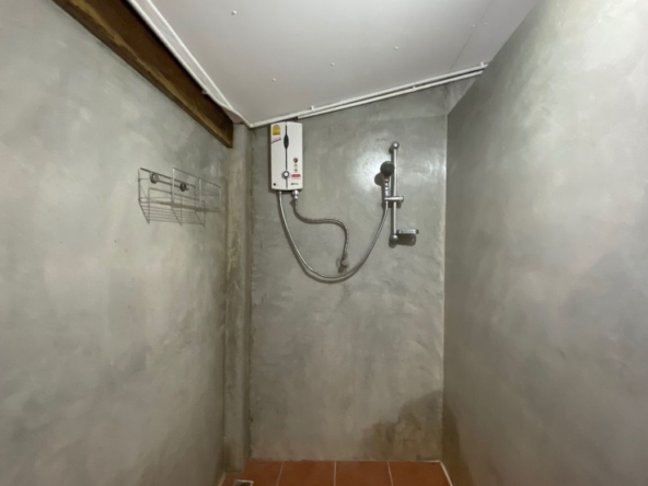 A wooden house in Nam Phrae for sale in Chiang Mai-P-PCCS1157