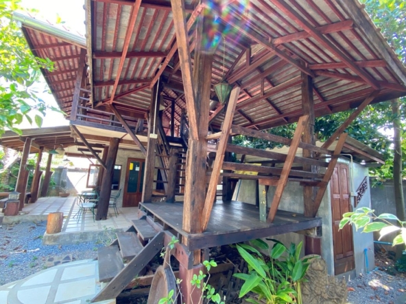 A wooden house in Nam Phrae for sale in Chiang Mai-P-PCCS1157