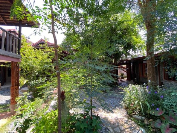 A wooden house in Nam Phrae for sale in Chiang Mai-P-PCCS1157