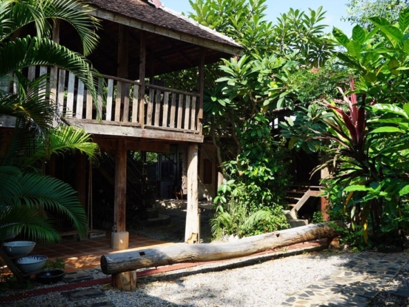 A wooden house in Nam Phrae for sale in Chiang Mai-P-PCCS1157