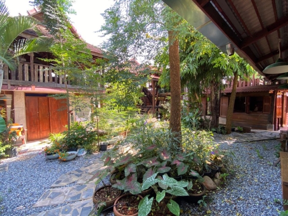 A wooden house in Nam Phrae for sale in Chiang Mai-P-PCCS1157
