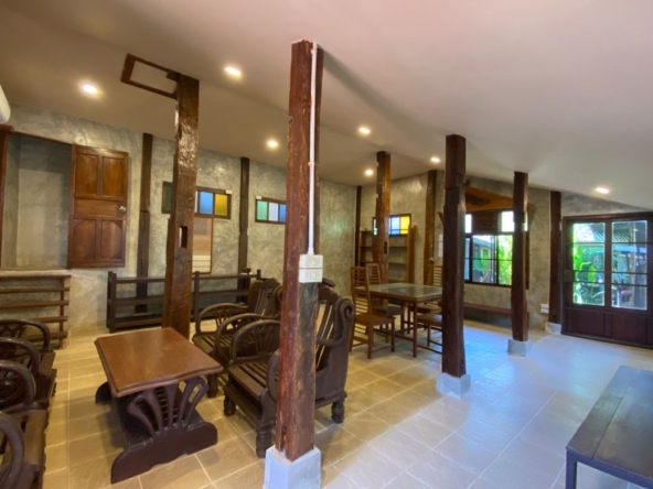 A wooden house in Nam Phrae for sale in Chiang Mai-P-PCCS1157