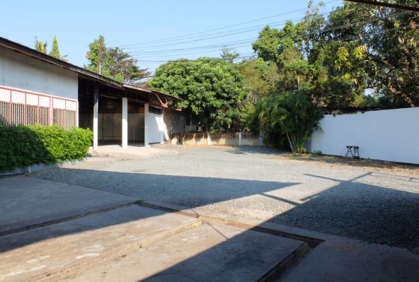 Warehouse for Rent Off 2nd Ring Road Chiang Mai-I-2761
