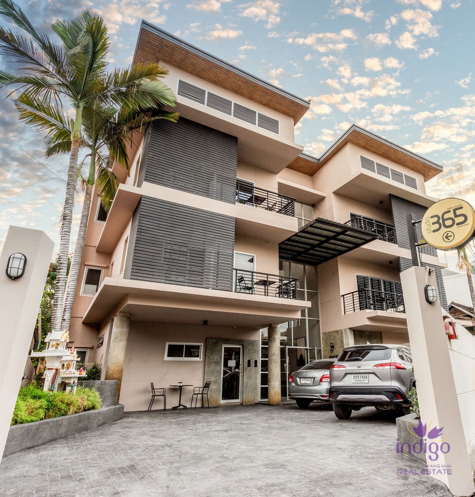 The business is operated as a small hotel and rooms are let on a daily basis