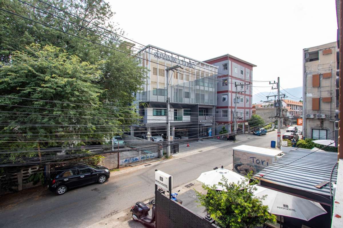 Versatile Three-Storey Townhouse/Home Business Unit in Santhitam-PH-CITY752