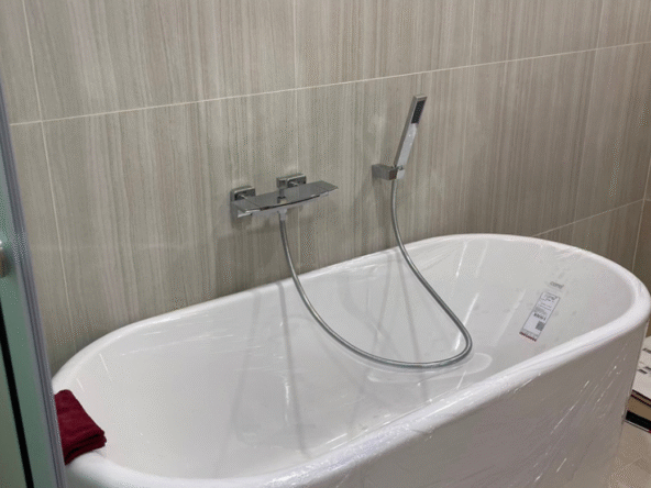 For rent: Hillside 2 Condo – 3 Bedrooms