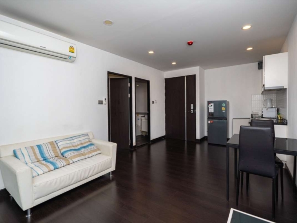 Smart Buy in a Top Location – 1-Bedroom Condo Near Nimman