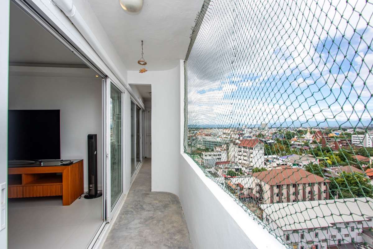 Spacious 1 Bedroom Condo for Sale : Nakornping Condominium-PH-NKP070