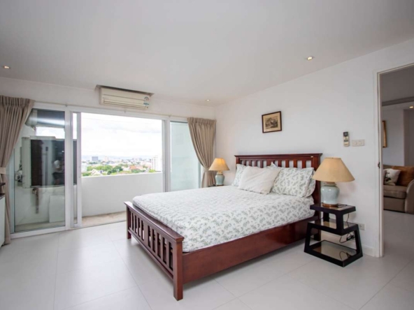 Spacious 1 Bedroom Condo for Sale : Nakornping Condominium-PH-NKP070
