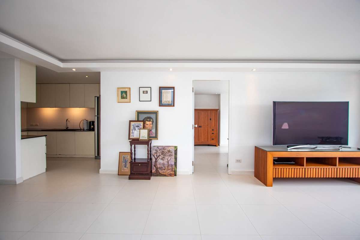 Spacious 1 Bedroom Condo for Sale : Nakornping Condominium-PH-NKP070