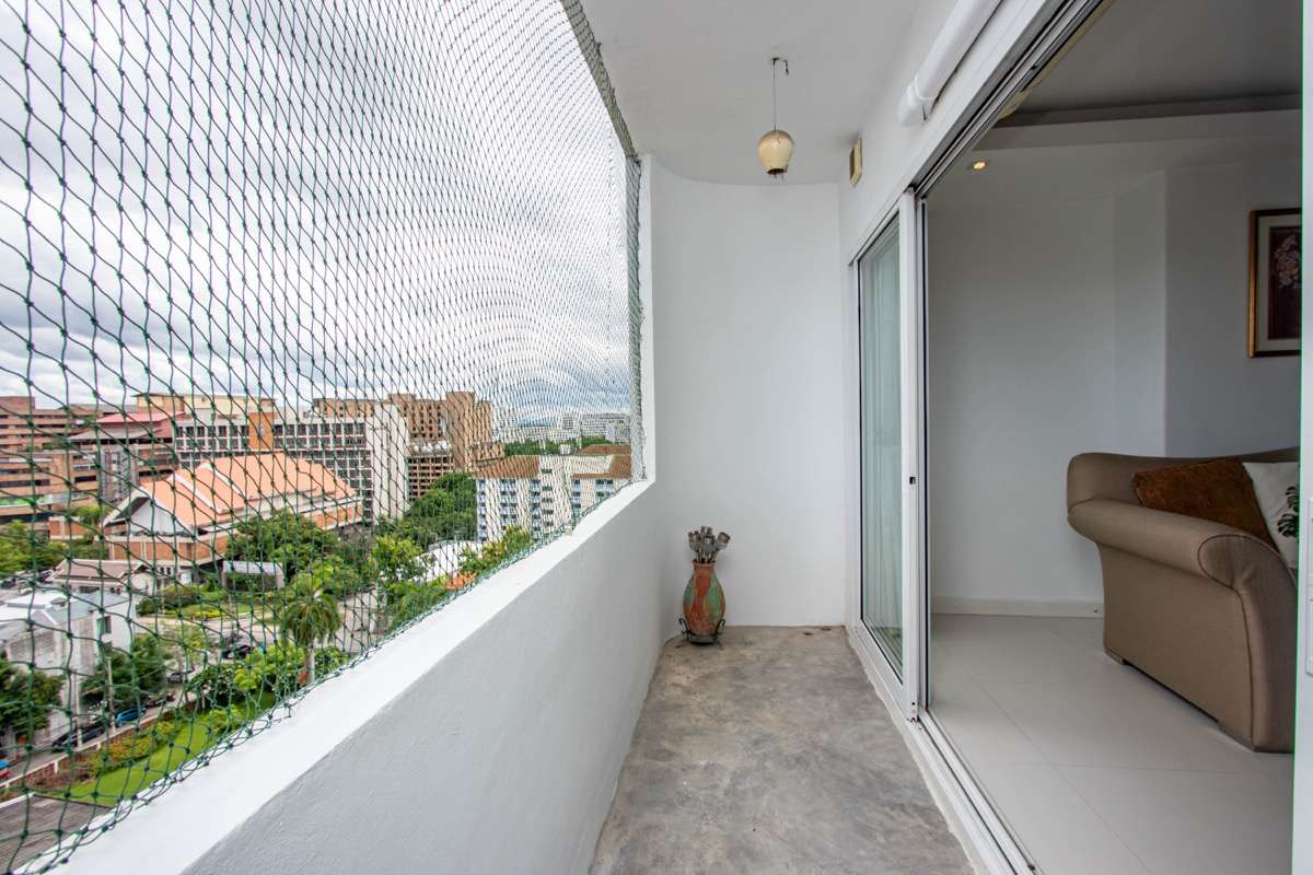 Spacious 1 Bedroom Condo for Sale : Nakornping Condominium-PH-NKP070