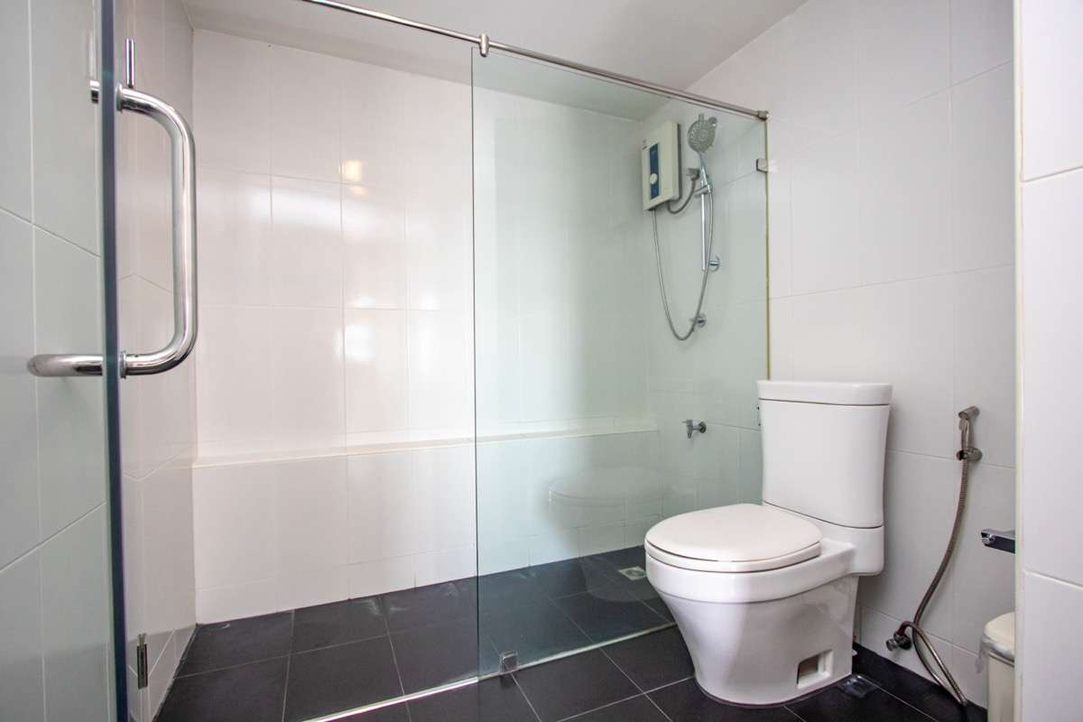Spacious 1 Bedroom Condo for Sale : Nakornping Condominium-PH-NKP070