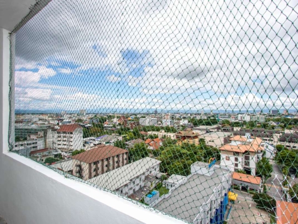 Spacious 1 Bedroom Condo for Sale : Nakornping Condominium-PH-NKP070