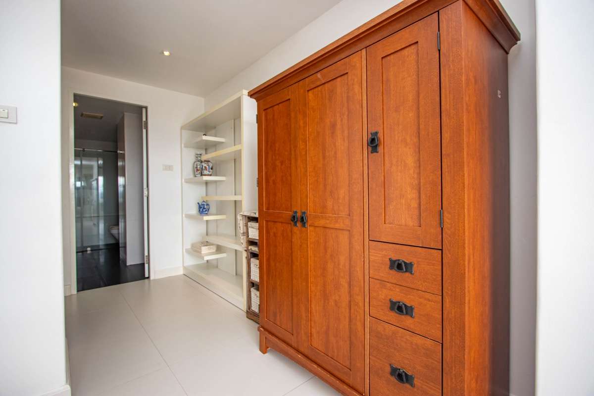 Spacious 1 Bedroom Condo for Sale : Nakornping Condominium-PH-NKP070