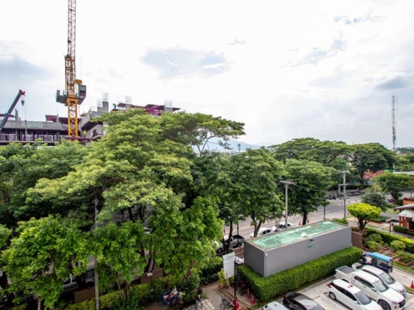 One-Bedroom Condo at Dcondo NIM – Prime Location Opposite Central Festival-PH-DN114