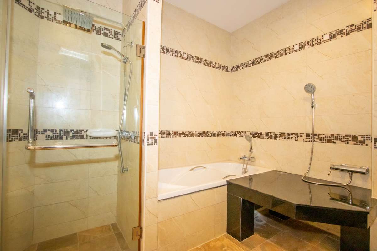 Spacious 2 Bed Condo at My Hip Condo 2-PH-HIP2038