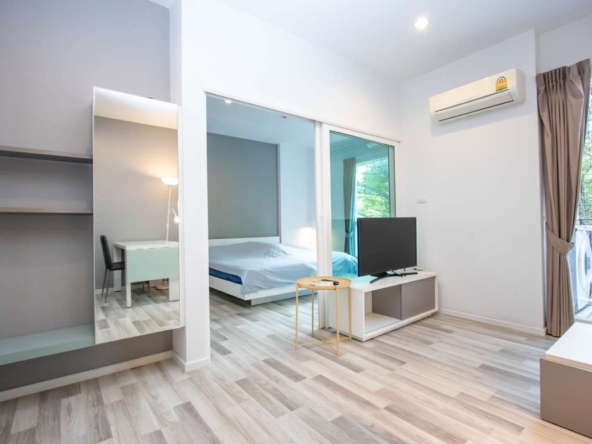 North 5 Condo at Serene Lake : Condo for Sale-PH-NORTH073