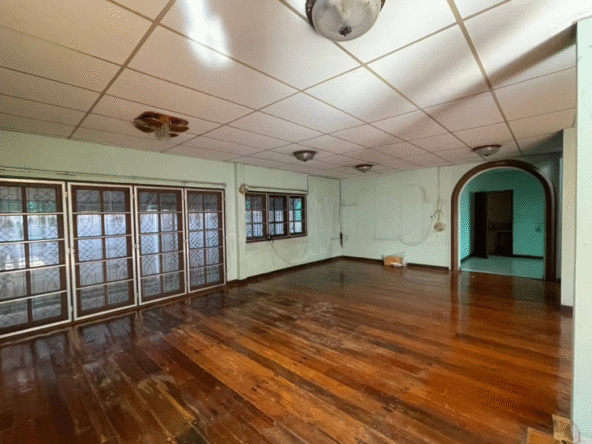 For Sale: Detached House – Santitham