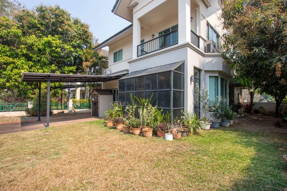 Fully Furnished Chiang Mai Home in Prime Location – Lanna Pinery-PH-LP028