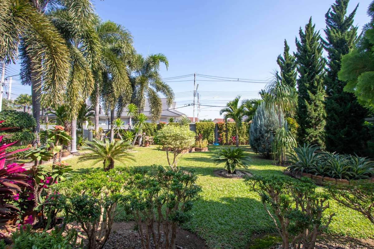 Delightful Three-Bedroom House for Sale in Sansaran La Bella-PH-SSR044