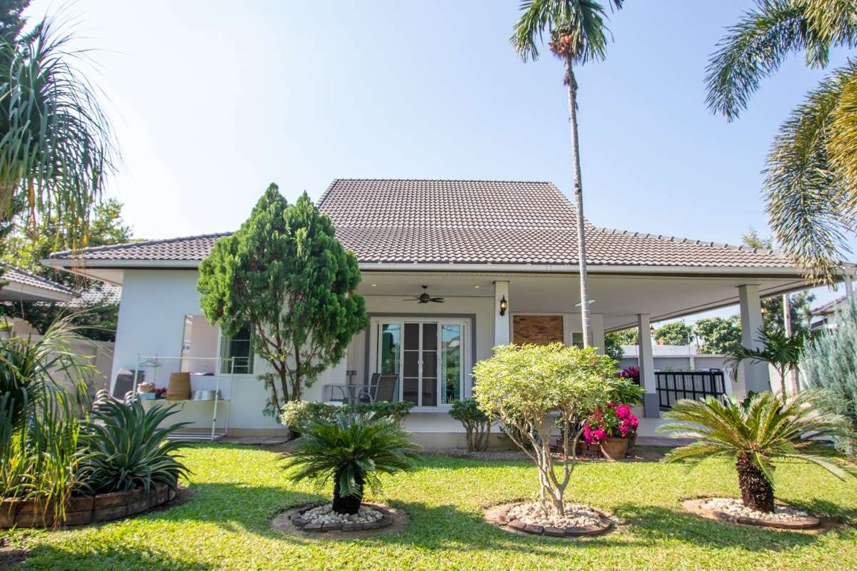Delightful Three-Bedroom House for Sale in Sansaran La Bella-PH-SSR044
