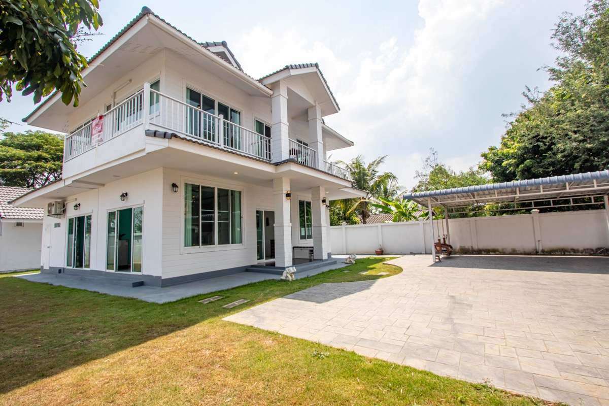 5 Bedroom House for Sale at San Phak Wan-PH-HD414