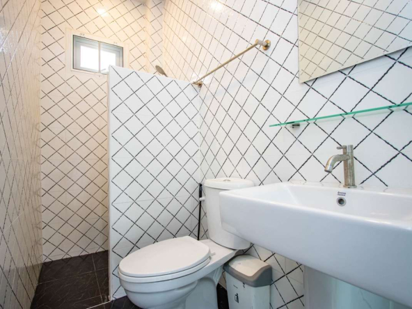 5 Bedroom House for Sale at San Phak Wan-PH-HD414