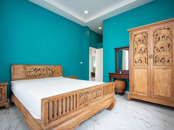 5 Bedroom House for Sale at San Phak Wan-PH-HD414