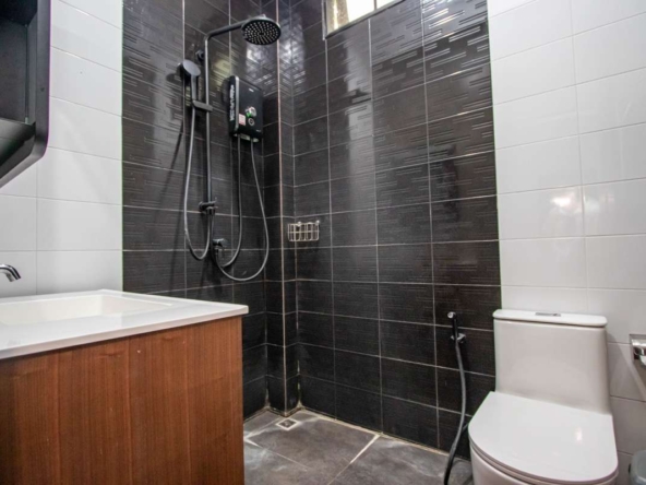Discover Your Dream Home in Hang Dong District!-PH-WT117