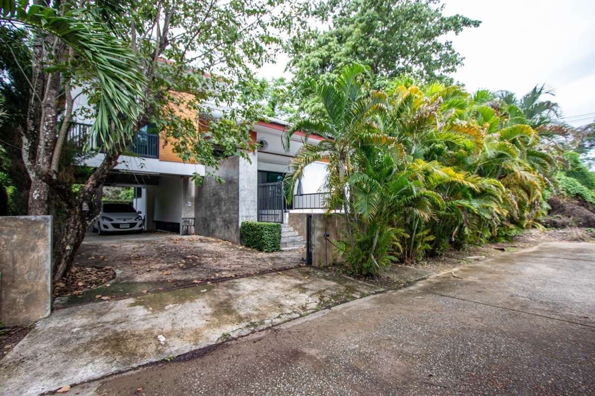 Discover Your Dream Home in Hang Dong District!-PH-WT117