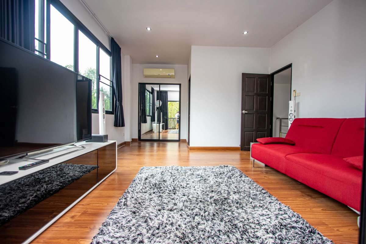 Discover Your Dream Home in Hang Dong District!-PH-WT117