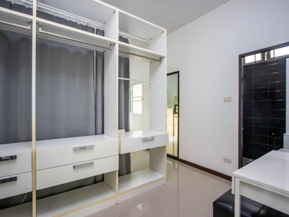 Discover Your Dream Home in Hang Dong District!-PH-WT117