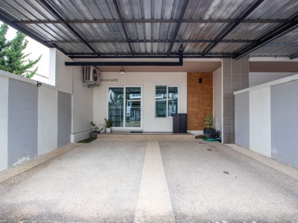Spacious Three-Bedroom Home in Popular Karnkanok 19 Development-PH-KK19025