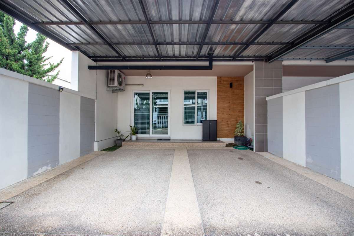 Spacious Three-Bedroom Home in Popular Karnkanok 19 Development-PH-KK19025