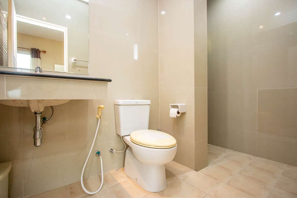 Well-Located Three-Bedroom Family Home for Sale at Urbana+1-PH-UBN1004
