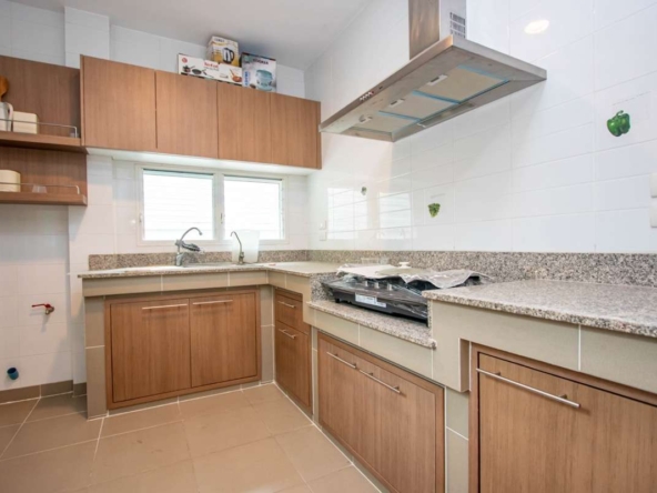 Attractively furnished 4 Bedroom House at Siwalee San Kamphaeng-PH-SANK228