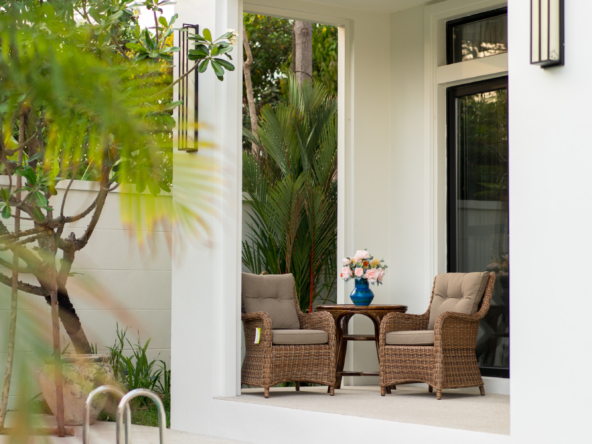 4 bedroom house with pool for sale in Saraphi-SHG-HS461