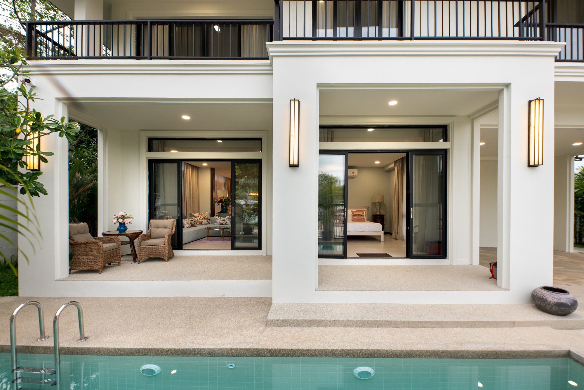 4 bedroom house with pool for sale in Saraphi-SHG-HS461