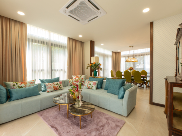 4 bedroom house with pool for sale in Saraphi-SHG-HS461