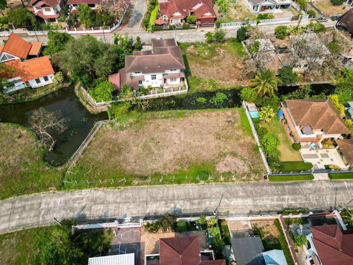 Prime Individual Plot in Chiang Mai Floral Ville For Sale-PH-DOISLAND010