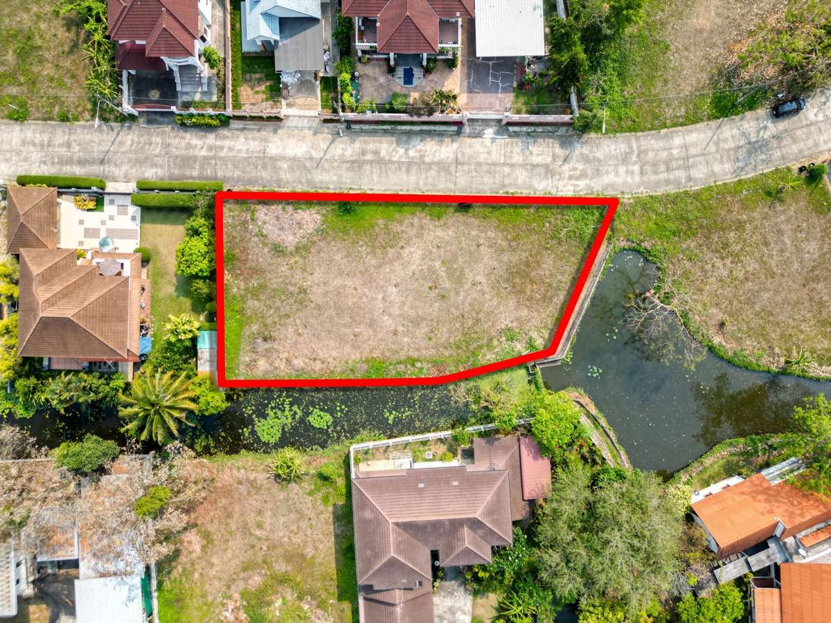 Prime Individual Plot in Chiang Mai Floral Ville For Sale-PH-DOISLAND010