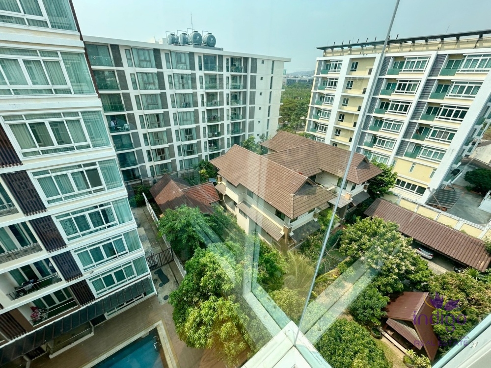 180 degrees Doi Suthep View! Spacious 2 Bedroom condo for sale at The Unique @ Nimman. Excellent location!-I-4161