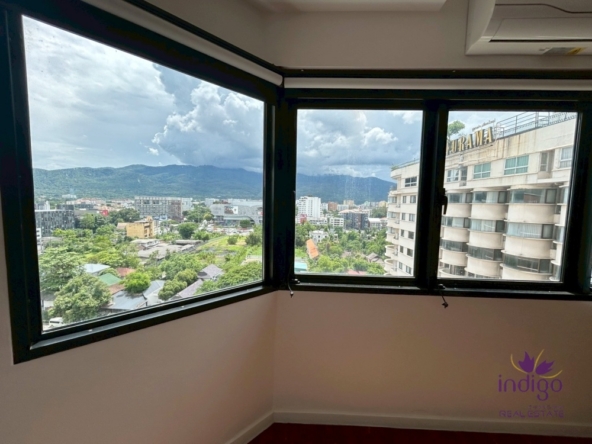 Prime Chiang Mai Condo: Spacious 4-Bed at Hillside 4 with Doi Suthep Views. Walk to Nimman