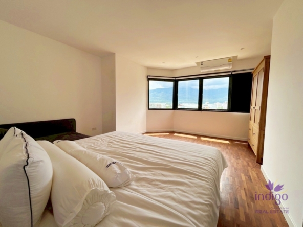 Prime Chiang Mai Condo: Spacious 4-Bed at Hillside 4 with Doi Suthep Views. Walk to Nimman