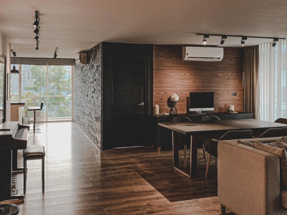 Prestigious 2-Bedroom 6th Floor Urban Retreat at Peaks Garden-TNP-D1216